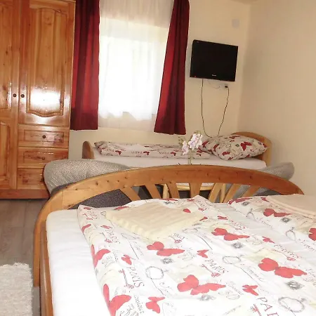 Napfeny Guest house Sarospatak